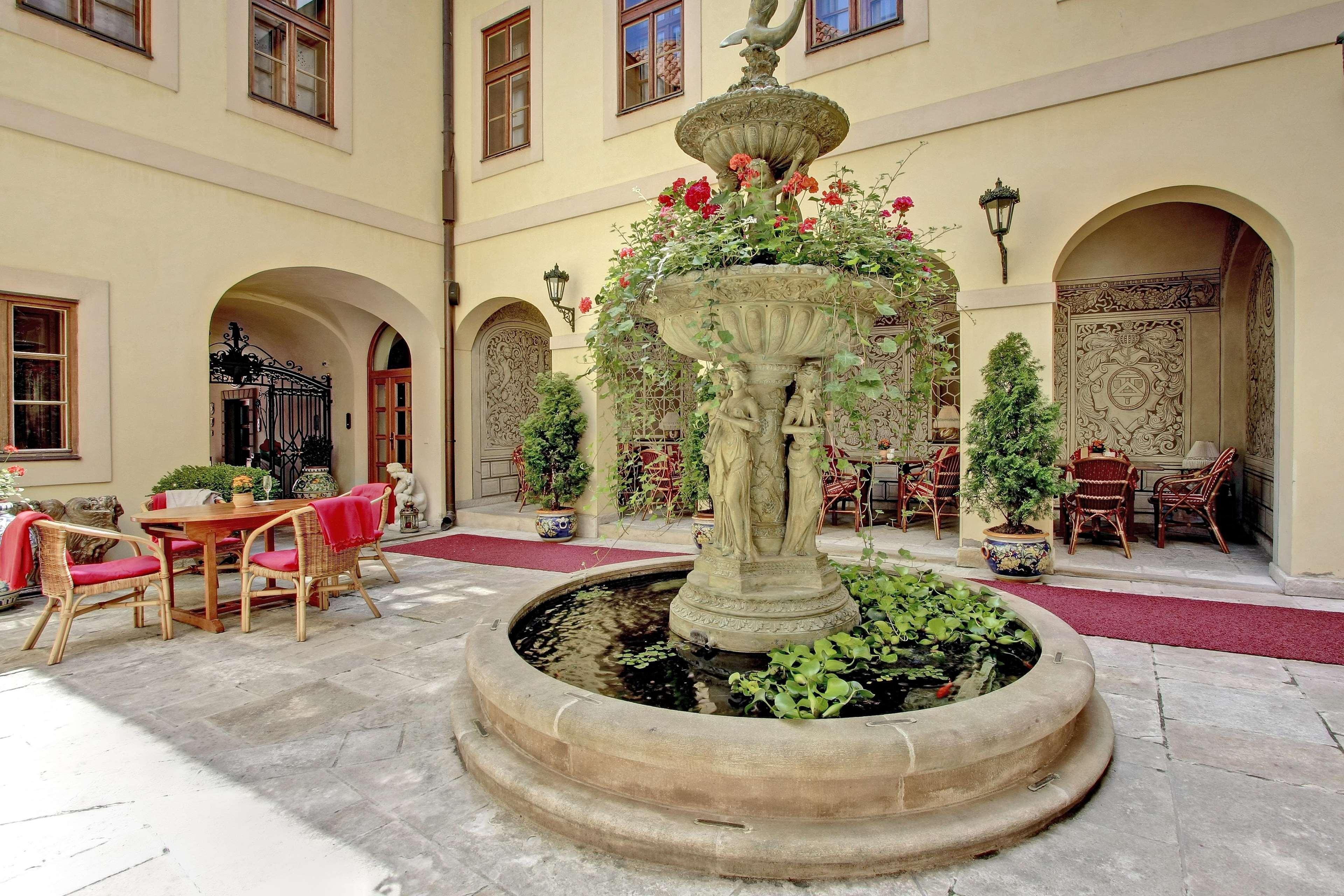 Alchymist Grand Hotel And Spa - Preferred Hotels & Resorts Πράγα Εξωτερικό φωτογραφία